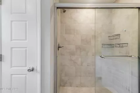 Bath - 60 Summit View Dr, Perkinston, MS 39573 photo 2 of 3
