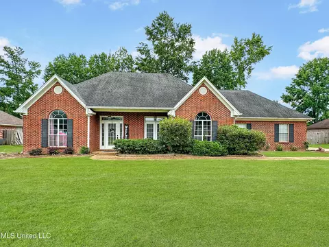 324 White Sand Rd, Florence, MS 39073