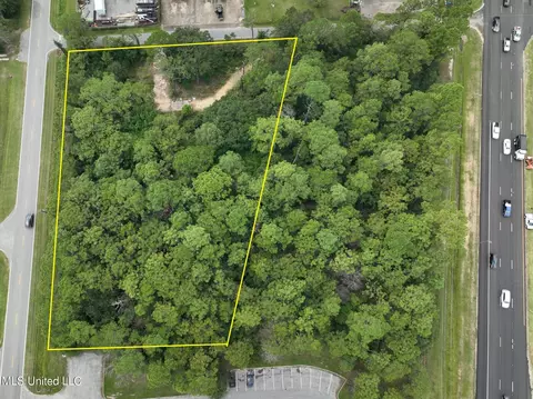 3200 Townsend Rd, Gautier, MS 39553