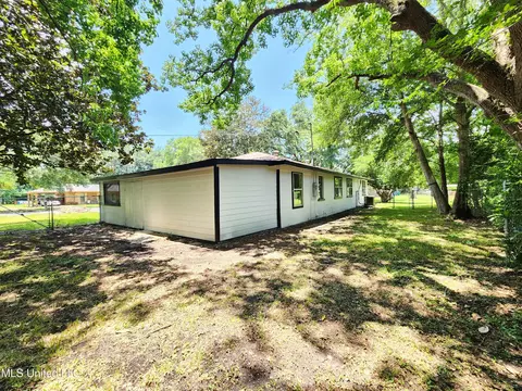 Exterior - 4317 Knowles Ave, Moss Point, MS 39562 photo 1 of 2