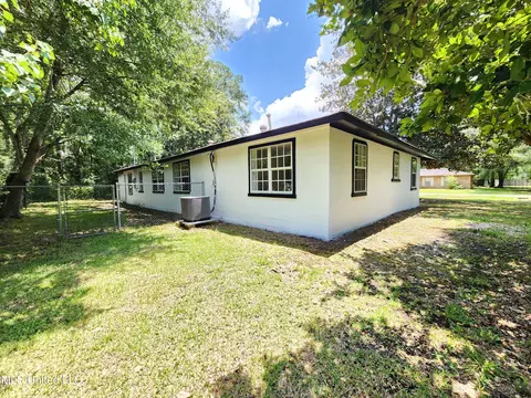 Exterior - 4317 Knowles Ave, Moss Point, MS 39562 photo 2 of 2