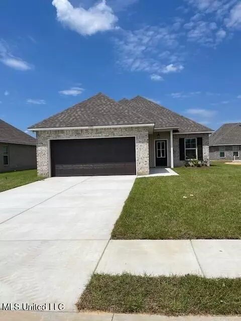 15373 Murphy St, Gulfport, MS 39503