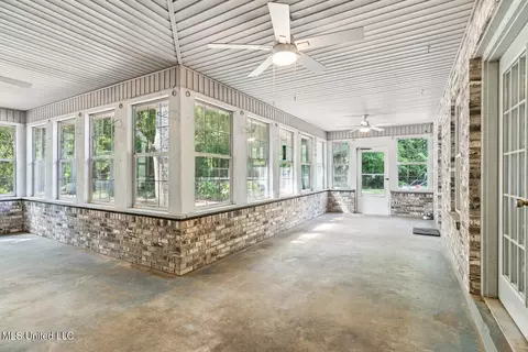 Exterior - 320 Mcsween Rd, Picayune, MS 39466 photo 8 of 11