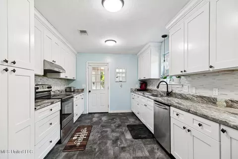 Kitchen - 320 Mcsween Rd, Picayune, MS 39466 photo 1 of 2