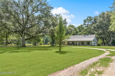 Exterior - 320 Mcsween Rd, Picayune, MS 39466 photo 3 of 11
