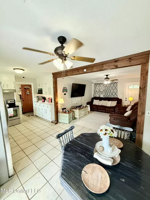 Other - 722 Cherokee Ln, Grenada, MS 38901 photo 4 of 4
