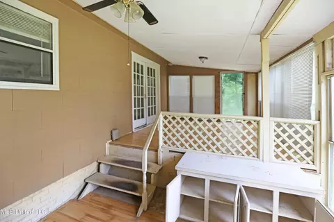 Exterior - 737 Hoy Rd, Madison, MS 39110 photo 2 of 5