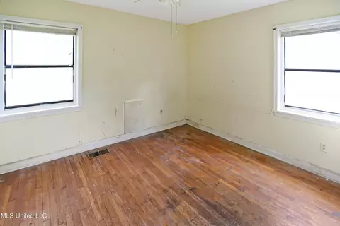 Bedroom - 737 Hoy Rd, Madison, MS 39110 photo 1 of 5