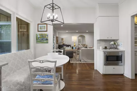 Dining - 1510 Douglass Dr, Jackson, MS 39211 photo 3 of 4