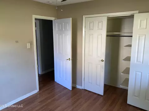 Bedroom - 1002 Autumn St, Jackson, MS 39212 photo 3 of 4