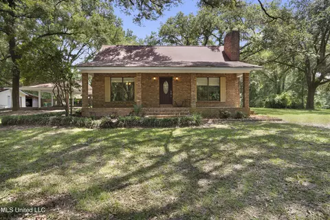 8200 Butler, Moss Point, MS 39562