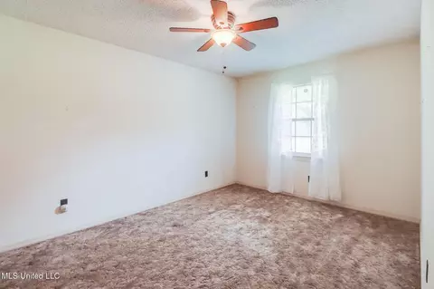 Bedroom - 8825 Michael Dr, Moss Point, MS 39562 photo 2 of 2