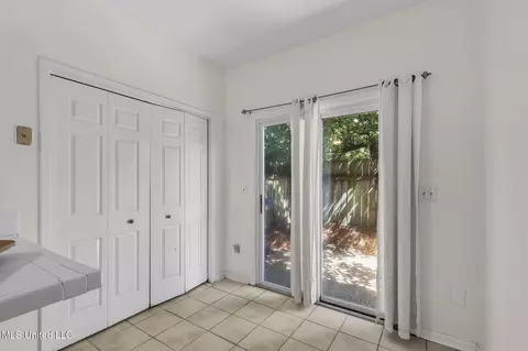 Other - 5072 Harling Pl, Jackson, MS 39211 photo 5 of 8