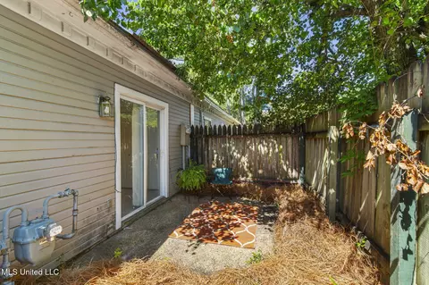 Exterior - 5072 Harling Pl, Jackson, MS 39211 photo 8 of 8