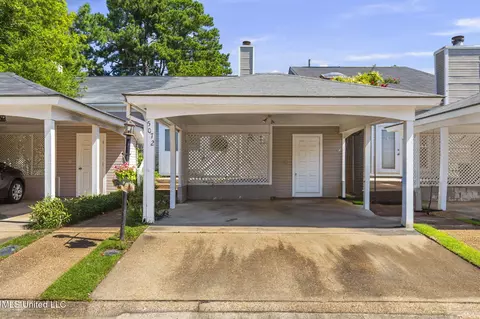 Exterior - 5072 Harling Pl, Jackson, MS 39211 photo 2 of 8