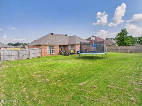Exterior - 107 Millhouse Dr, Madison, MS 39110 photo 6 of 7