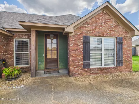 Exterior - 107 Millhouse Dr, Madison, MS 39110 photo 4 of 7