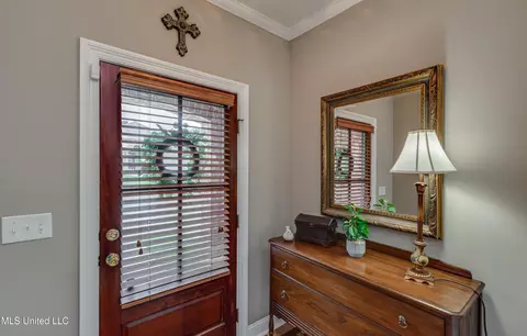Entry Way - 430 Stoneybrook Dr, Brandon, MS 39042 photo 1 of 2