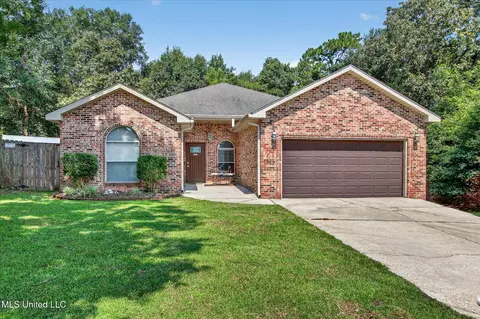 Exterior - 9920 Honalo Pl, Diamondhead, MS 39525 photo 2 of 14