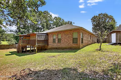 Exterior - 9920 Honalo Pl, Diamondhead, MS 39525 photo 9 of 14