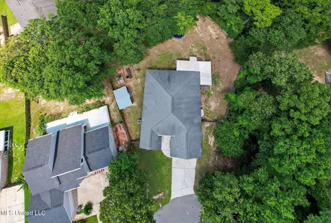 View/Area - 9920 Honalo Pl, Diamondhead, MS 39525 photo 2 of 8