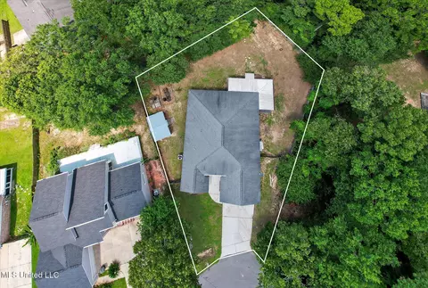 View/Area - 9920 Honalo Pl, Diamondhead, MS 39525 photo 1 of 8