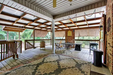 Exterior - 9920 Honalo Pl, Diamondhead, MS 39525 photo 3 of 14