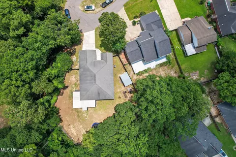 View/Area - 9920 Honalo Pl, Diamondhead, MS 39525 photo 8 of 8