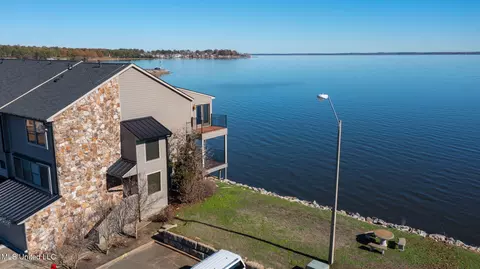 View/Area - 80 Breakers Ln, Ridgeland, MS 39157 photo 8 of 14