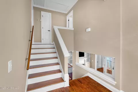 Entry Way - 80 Breakers Ln, Ridgeland, MS 39157 photo 7 of 9