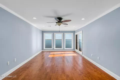 Living - 80 Breakers Ln, Ridgeland, MS 39157 photo 4 of 4