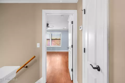 Entry Way - 80 Breakers Ln, Ridgeland, MS 39157 photo 9 of 9