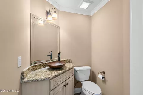 Bath - 80 Breakers Ln, Ridgeland, MS 39157 photo 8 of 8