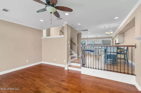 Living - 80 Breakers Ln, Ridgeland, MS 39157 photo 1 of 4