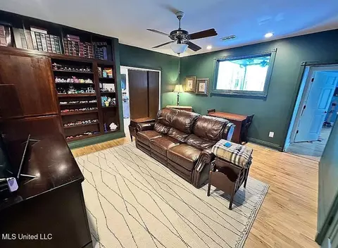 Other - 1202 White Oak Dr, Hernando, MS 38632 photo 6 of 12