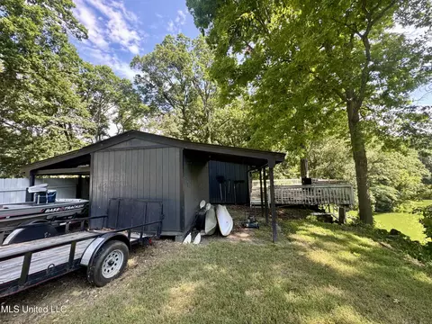 Exterior - 2570 Pine Dr, Hernando, MS 38632 photo 8 of 14