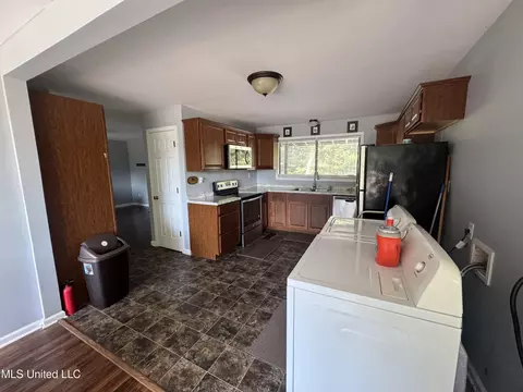 Other - 2570 Pine Dr, Hernando, MS 38632 photo 2 of 5