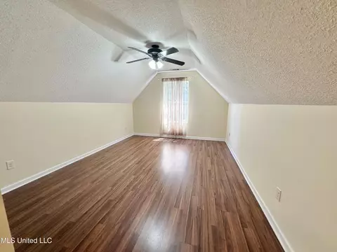 211 Fairway Trace Dr, Hernando, MS 38632 photo 13