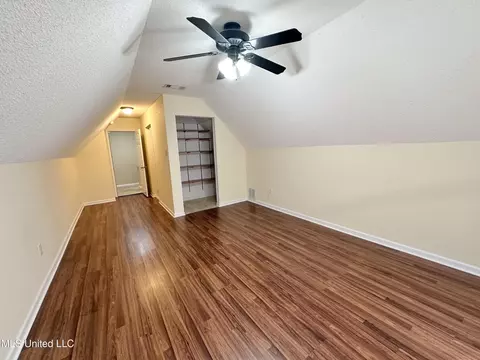 211 Fairway Trace Dr, Hernando, MS 38632 photo 10