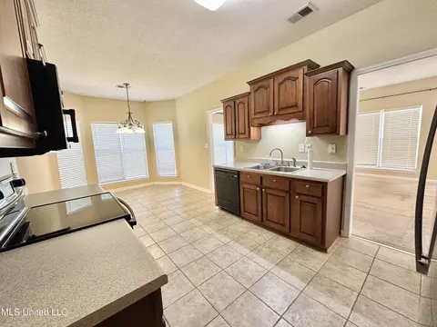 211 Fairway Trace Dr, Hernando, MS 38632 photo 21