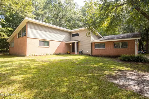 6113 Juniper Dr, Vancleave, MS 39565 photo 1