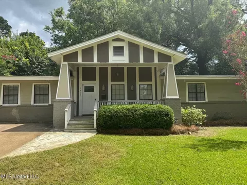 1415 Winchester St, Jackson, MS 39211 photo 2