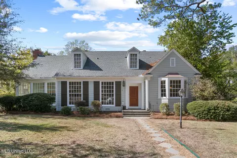 3525 Kings Hwy, Jackson, MS 39216