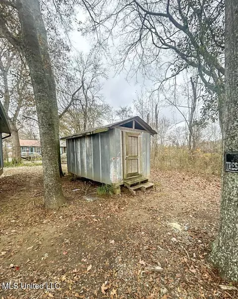 Exterior - 003 Highway 80, Edwards, MS 39066 photo 4 of 12