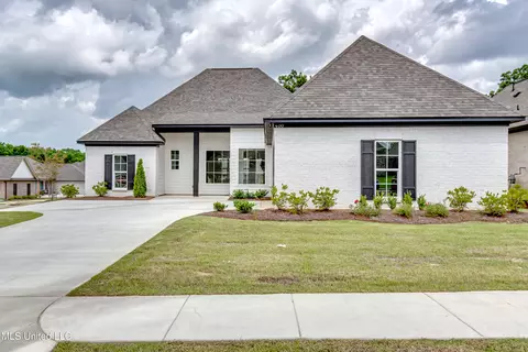 400 Parkdale Pl, Canton, MS 39046