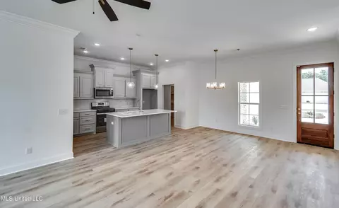 Other - 400 Butternut Dr, Canton, MS 39046 photo 2 of 7