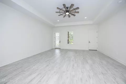3615 Pine Neddle Cir, Gautier, MS 39553 photo 9