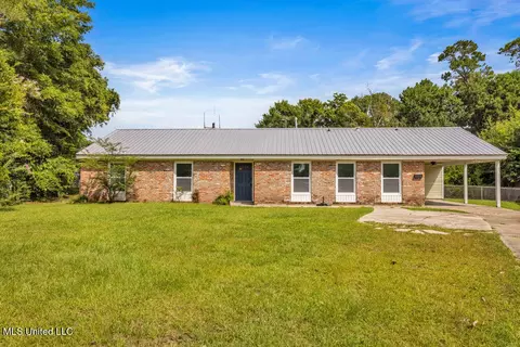 1744 William Harrison Dr, Biloxi, MS 39531
