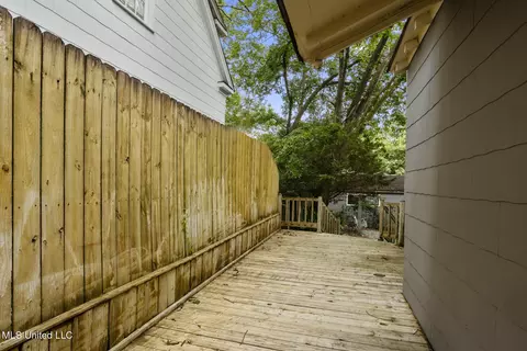 1616 Linden Pl, Jackson, MS 39202 photo 8