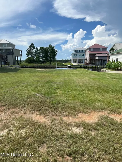 4082 N Sumatra St, Bay Saint Louis, MS 39520